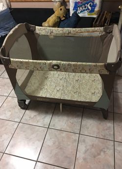 Graco pack n play