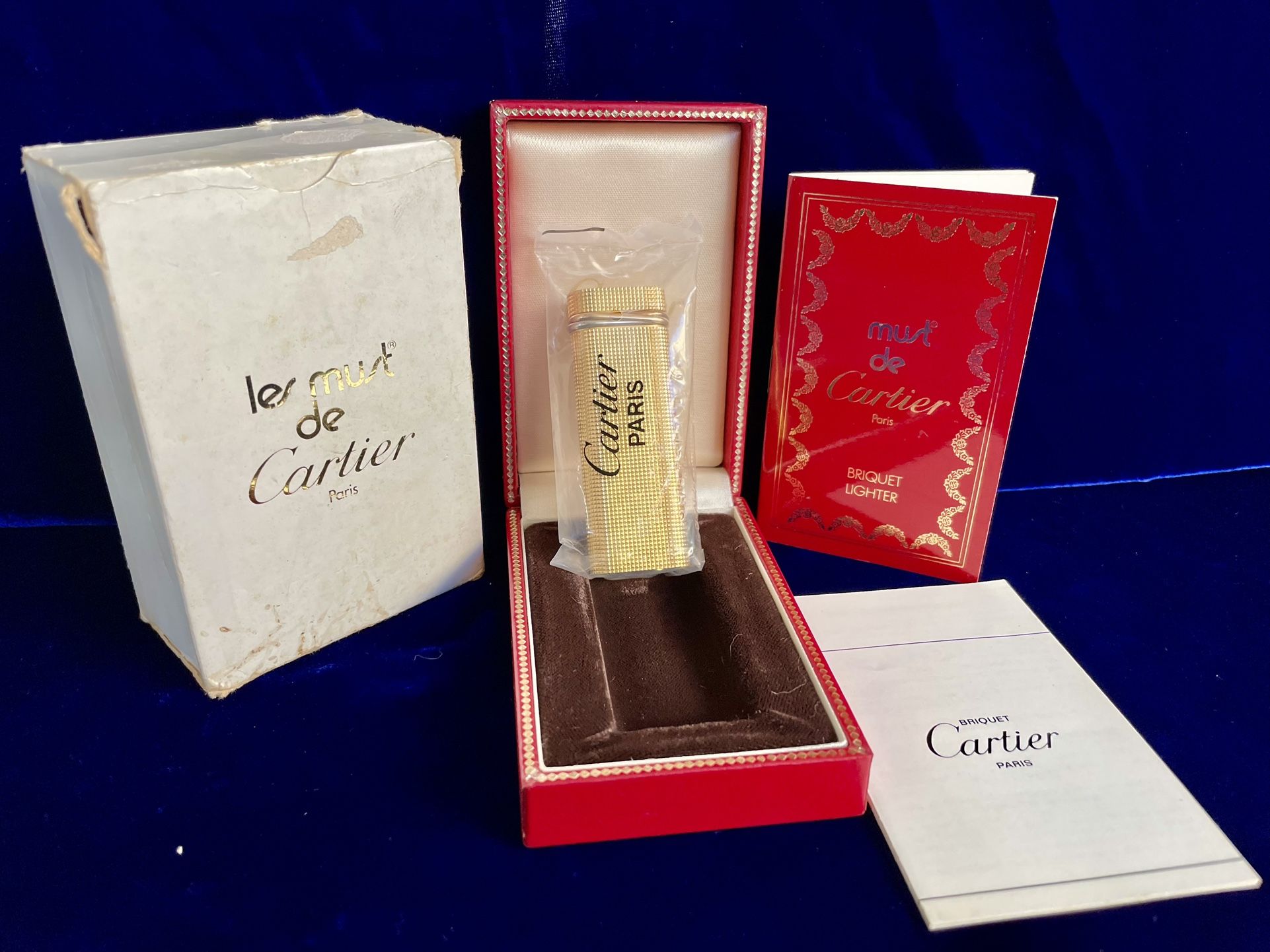 Vintage Trinity Gold Oval Cartier Lighter New Sealed Old Stock Full Set