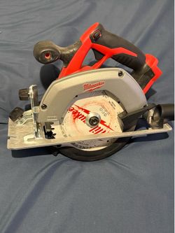Milwaukee circular saw