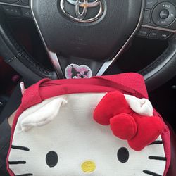 hello kitty mini purse