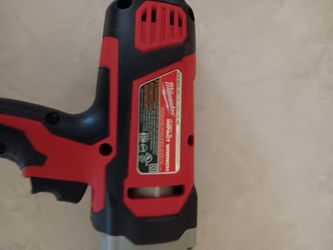 Milwaukee 1/2" square impact wrench