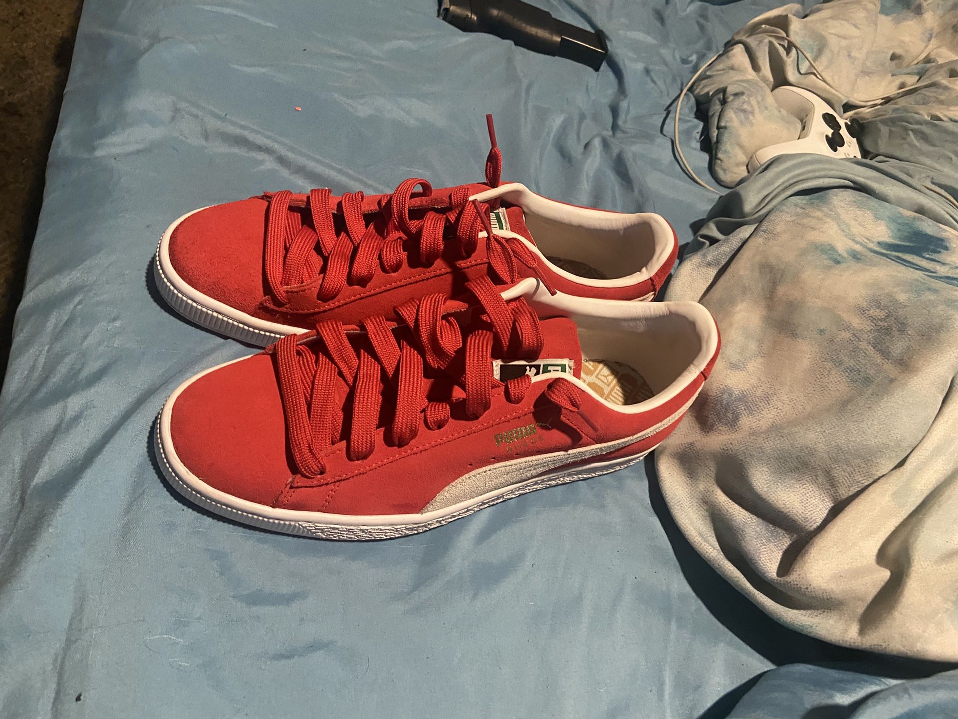 Pumas Size 10