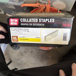 Grip rite Staples 7/16”  X 1-1/2”