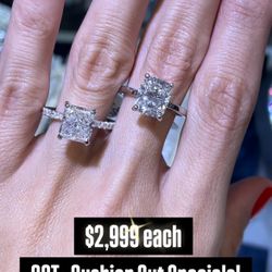 14K 3CT Cushion Cut Engagement Ring 
