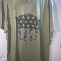 Brand new Men’s Size Xlarge Patriotic T-shirt $15