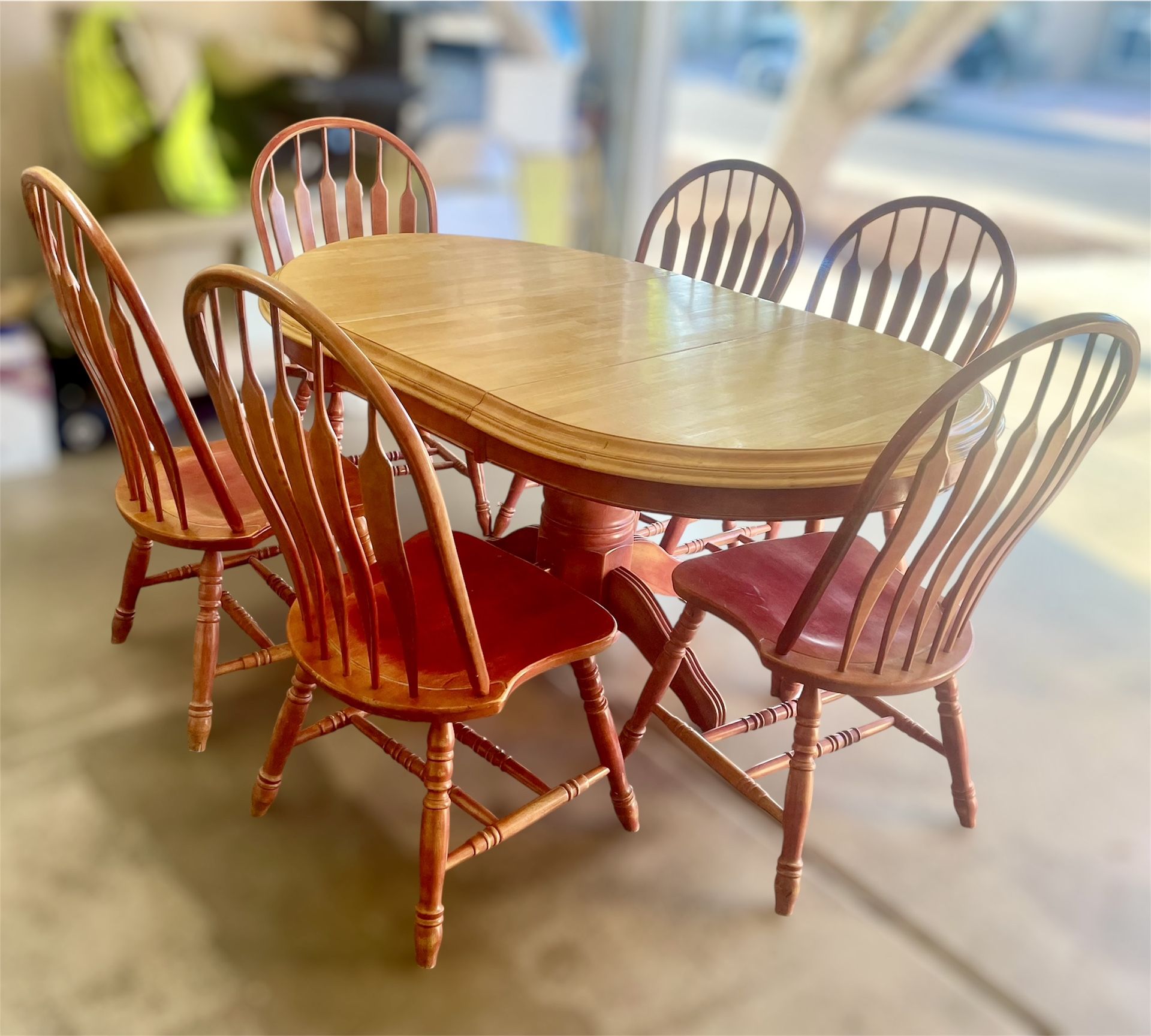 Dining Table - Pedestal, Distressed Raspberry