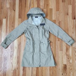 Women's Patagonia Rain Jacket Medium Size