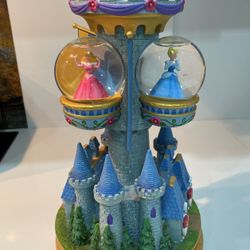 Disney Princess Castle Musical Globe