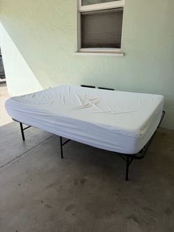 Full Size Bed w/ Mattress & Metal Frame – Complete Set