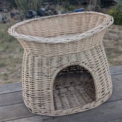 Wicker Cat Bed Cave with Elevated Top Perch 19x23in Handwoven Pet Furniture

