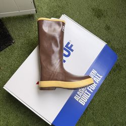 Xtratuf rain boots size 8 NEW 