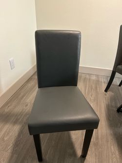 Table and chair set