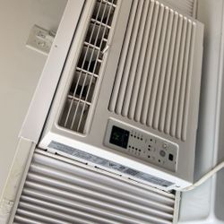 GE Ac Unit 6000 Btu Like New 