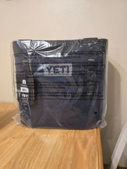 👜 YETI Camino 20 Carryall Tote Bag
