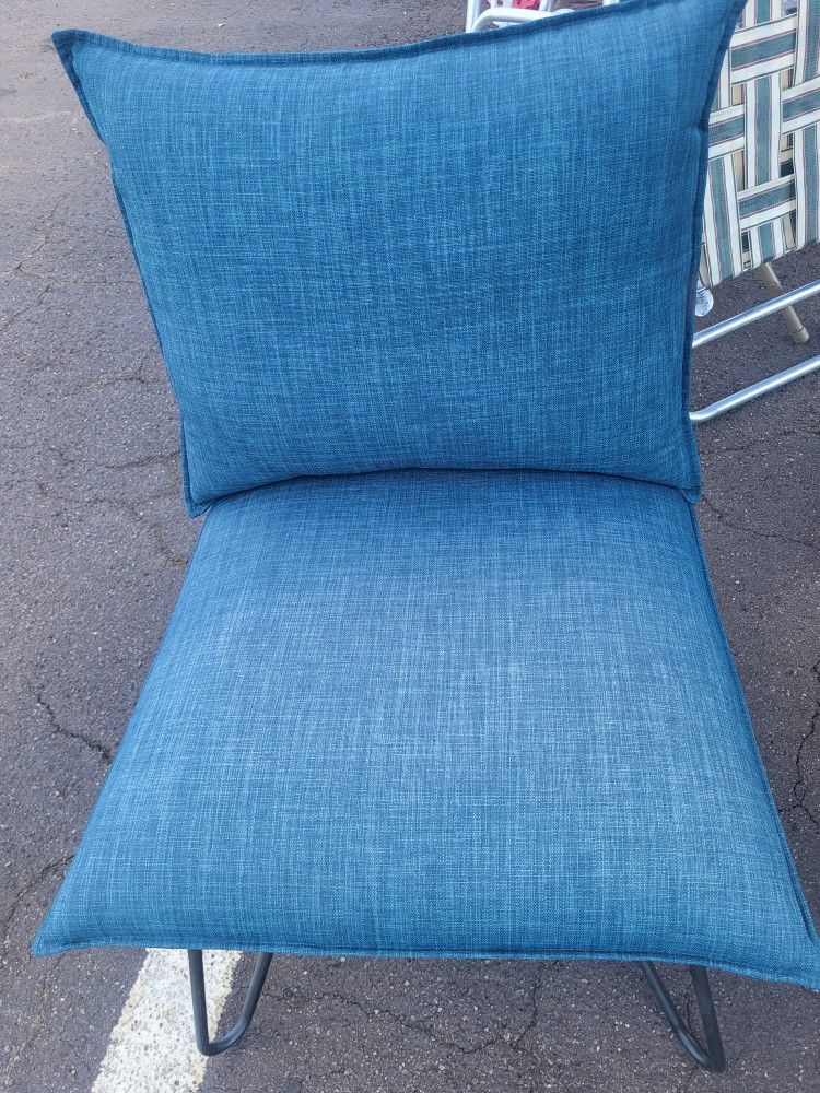 β¨ Modern Blue Accent Chair For Only - $125 β¨