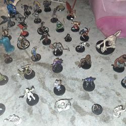 Dungeons And Dragons Figures 