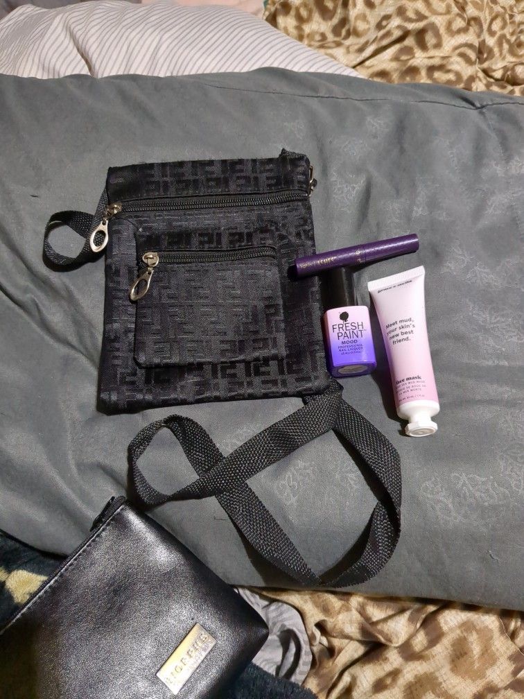 Pouch With Makeup And Polish
