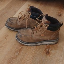 KEEN BOOTS