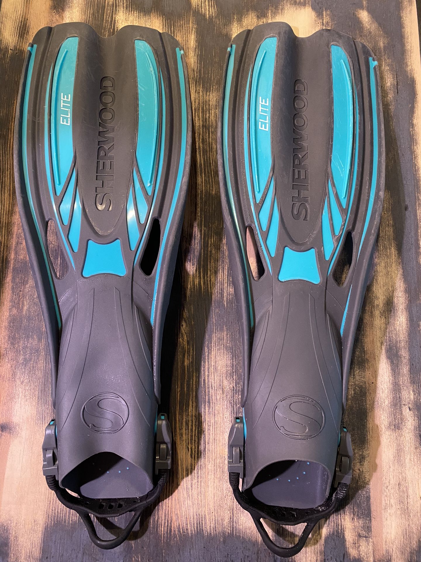 Sherwood Elite Fins