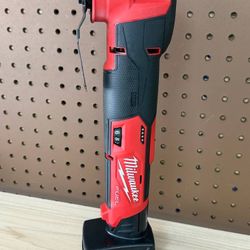 Milwaukee 2526-20 M12 FUEL Oscillating Multi Tool w/ 4Ah Battery