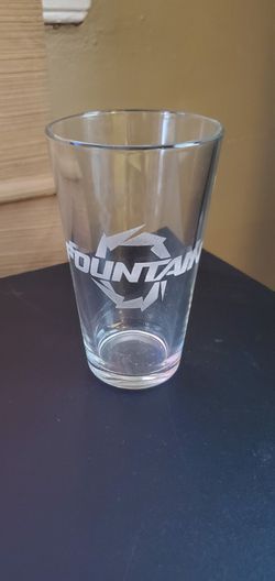 Fountain Powerboat etched 16oz glass - custom