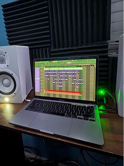 MacBook Pro 13-inch (2020)