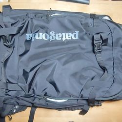 Patagonia Snowdrifter 34L Snowboarding backpack Bag  Black 