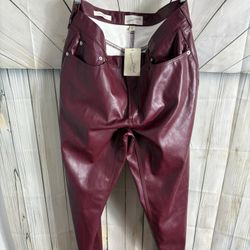 Universal Threads Burgandy Women’s Faux Leather Pants Sz 12
