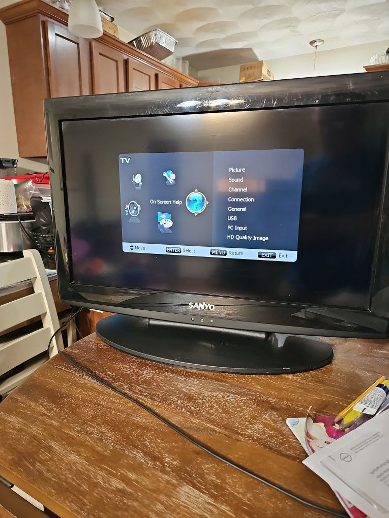 Sanyo 26" TV, Comp Monitor Ect