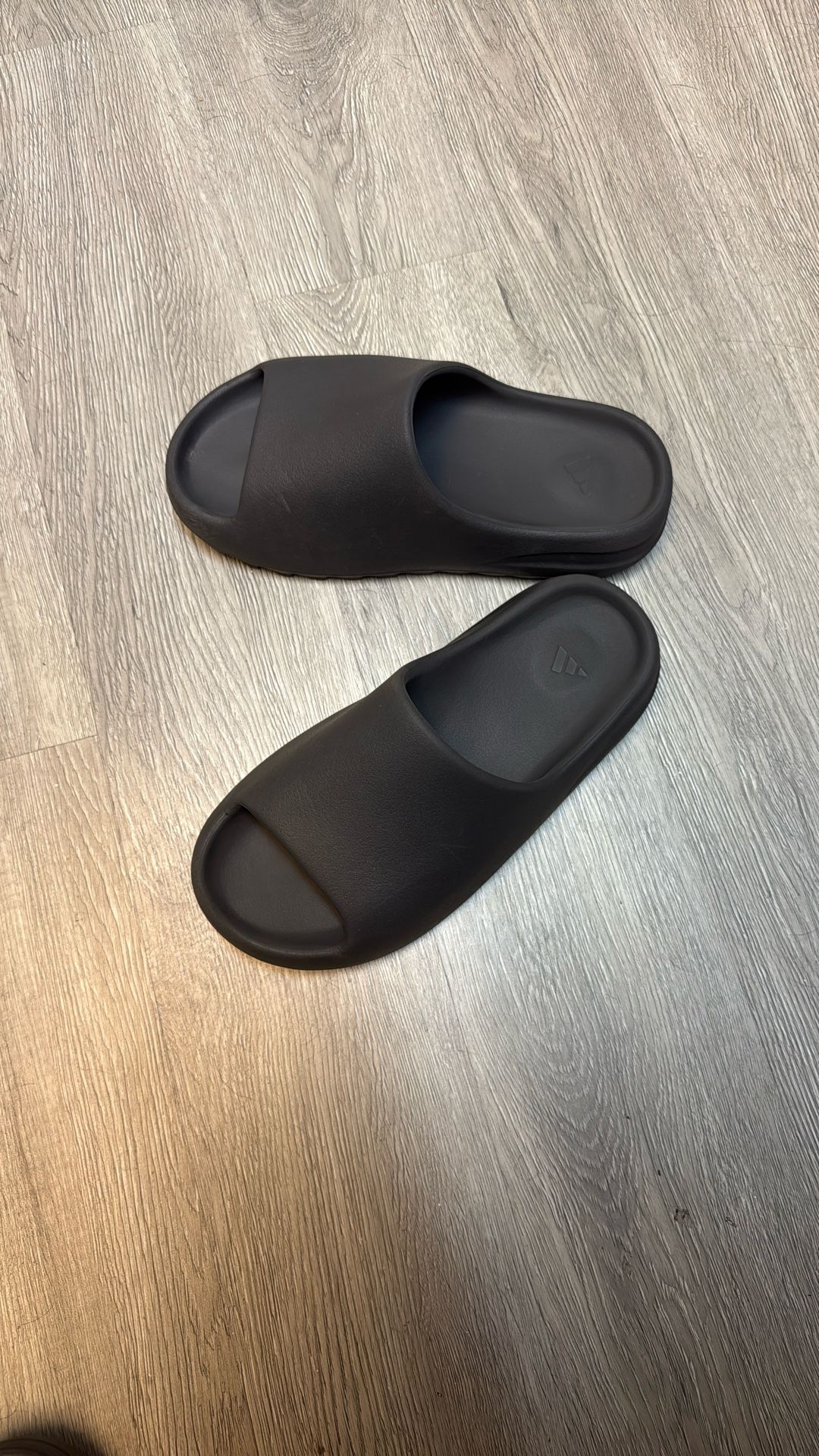 Adidas Yeezy Slides
