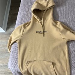 YOUNG & RECKLESS hoodie