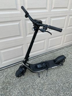 Electric scooter