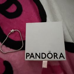 pandora bracelet