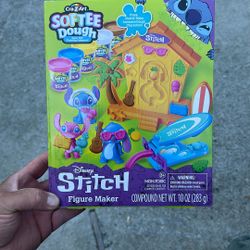 Softee Dough CRA-Z-ART Stitch Figure Maker 