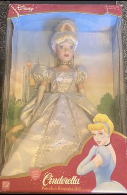 Disney Cinderella Porcelain 16-inch Doll 2003 Holiday Jewels Edition Vintage