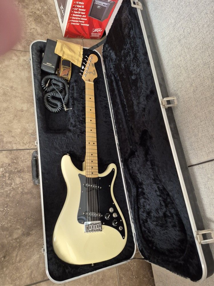 A time Capsule Vintage FENDER LEAD 2 GUITAR IVORY WHITE WITH original Fender Strap. Plus Pevey Amp. NOT one Scratch! $1800.00