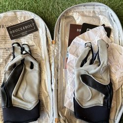 Bruce Bolts Batting Gloves Youth Medium 