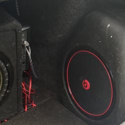 Chrysler 300 Subwoofer