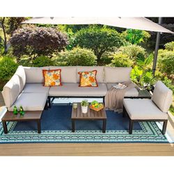 Outdoor Patio Furniture - Modern - Like New