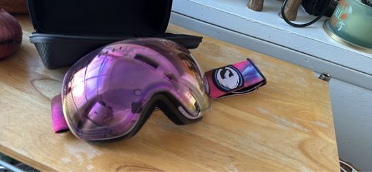 Dragon snowboard goggles