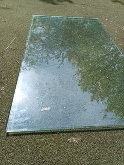 Table Top Glass, Free