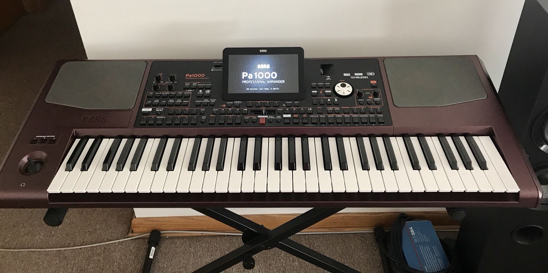 Korg PA1000 keyboard 61 keys