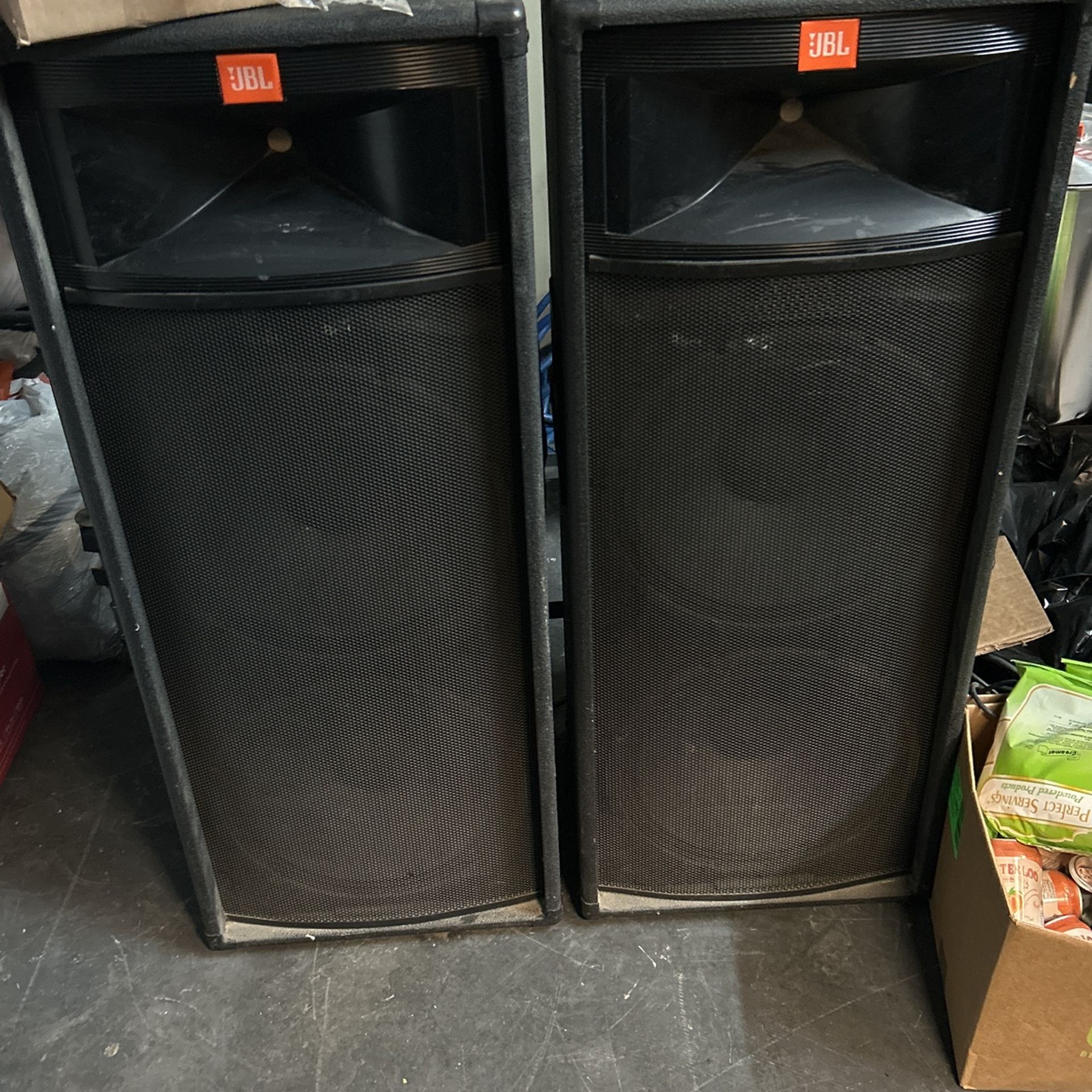 JBL TR 225 Series