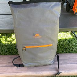 Ozark Trails  Dry Bag/Cooler Backpack