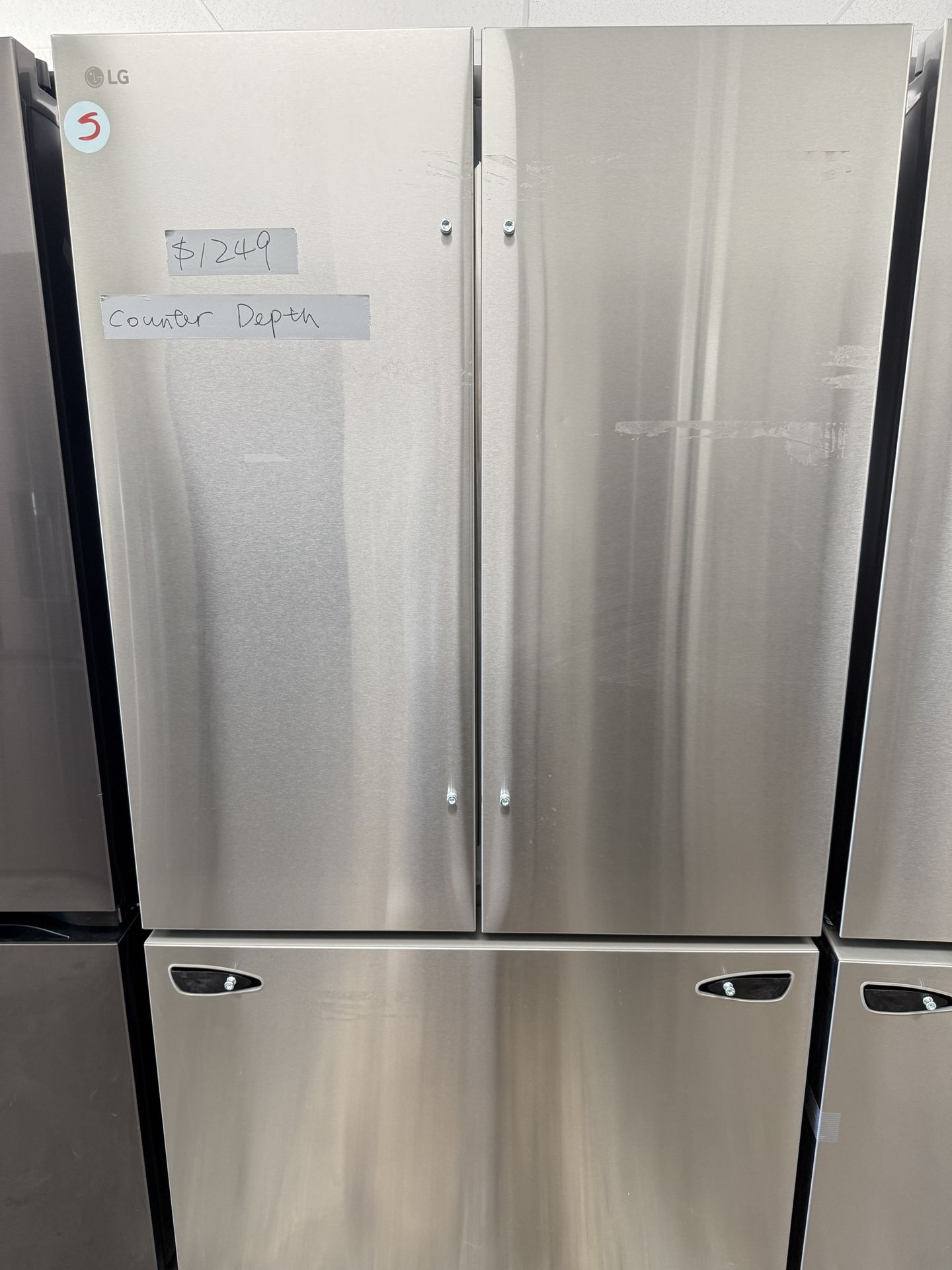 LG 36” Wide Counter Depth Refrige With Internal Water And Ice Maker