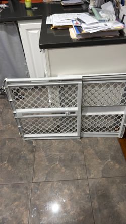 Pet/ Baby gate