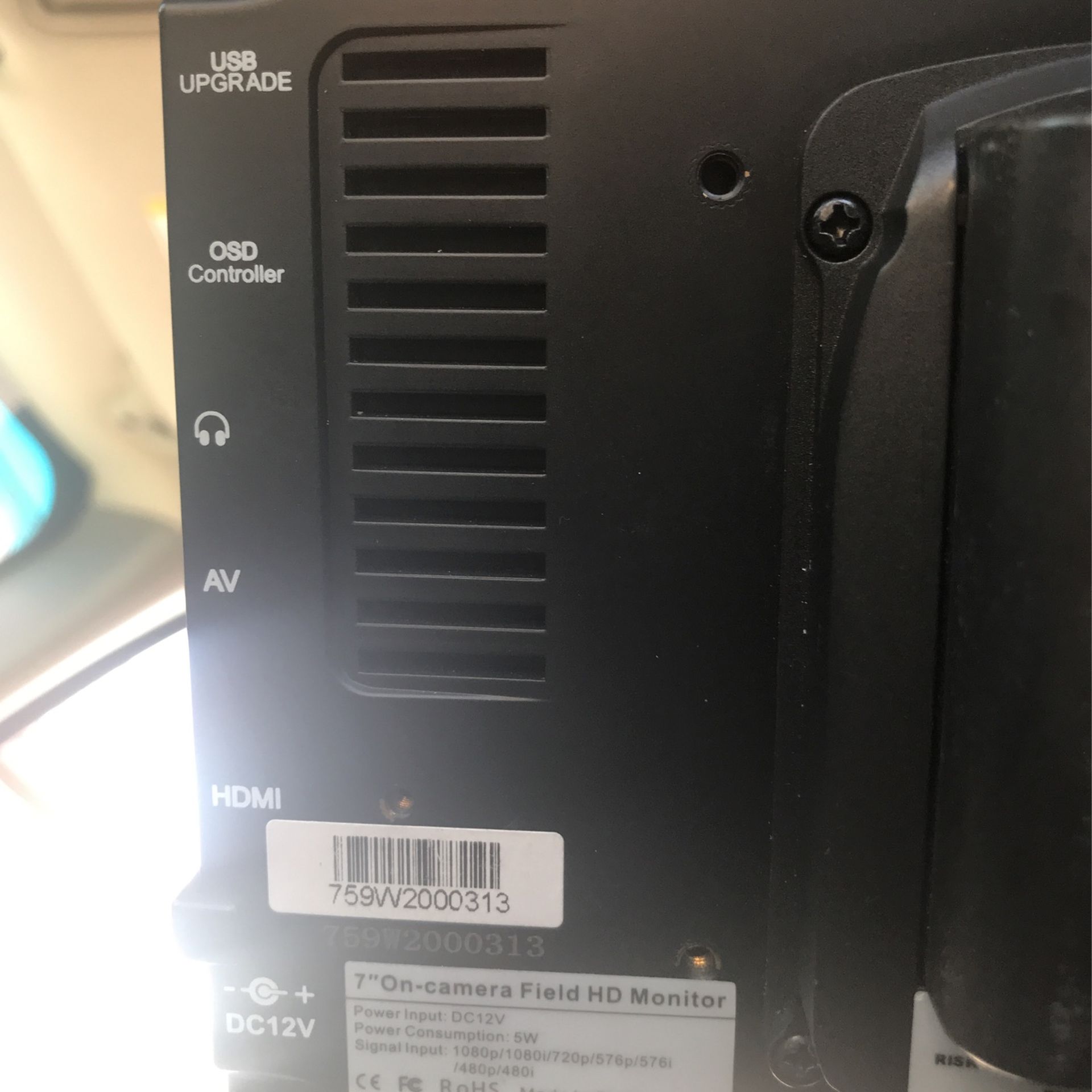 Camera Stylizer Grip/ 7inc 4K LCD viewer