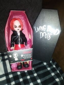 New living dead doll in a vary nice box sheena for 100.00 obo