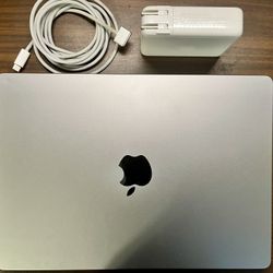 MacBook Pro 14” (2021) - M1 Pro, 32GB RAM, 1TB SSD - Like New