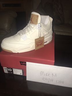 AJ4 WHITE X LEVI DENIM SIZE 10 brand new